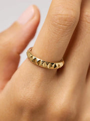 Solid Yellow Gold - Medium Equinox Ring